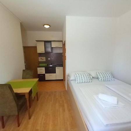Josipa Apartment 比奥格勒·纳·莫鲁 外观 照片