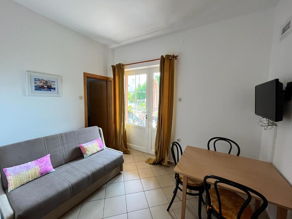 Josipa Apartment 比奥格勒·纳·莫鲁 外观 照片