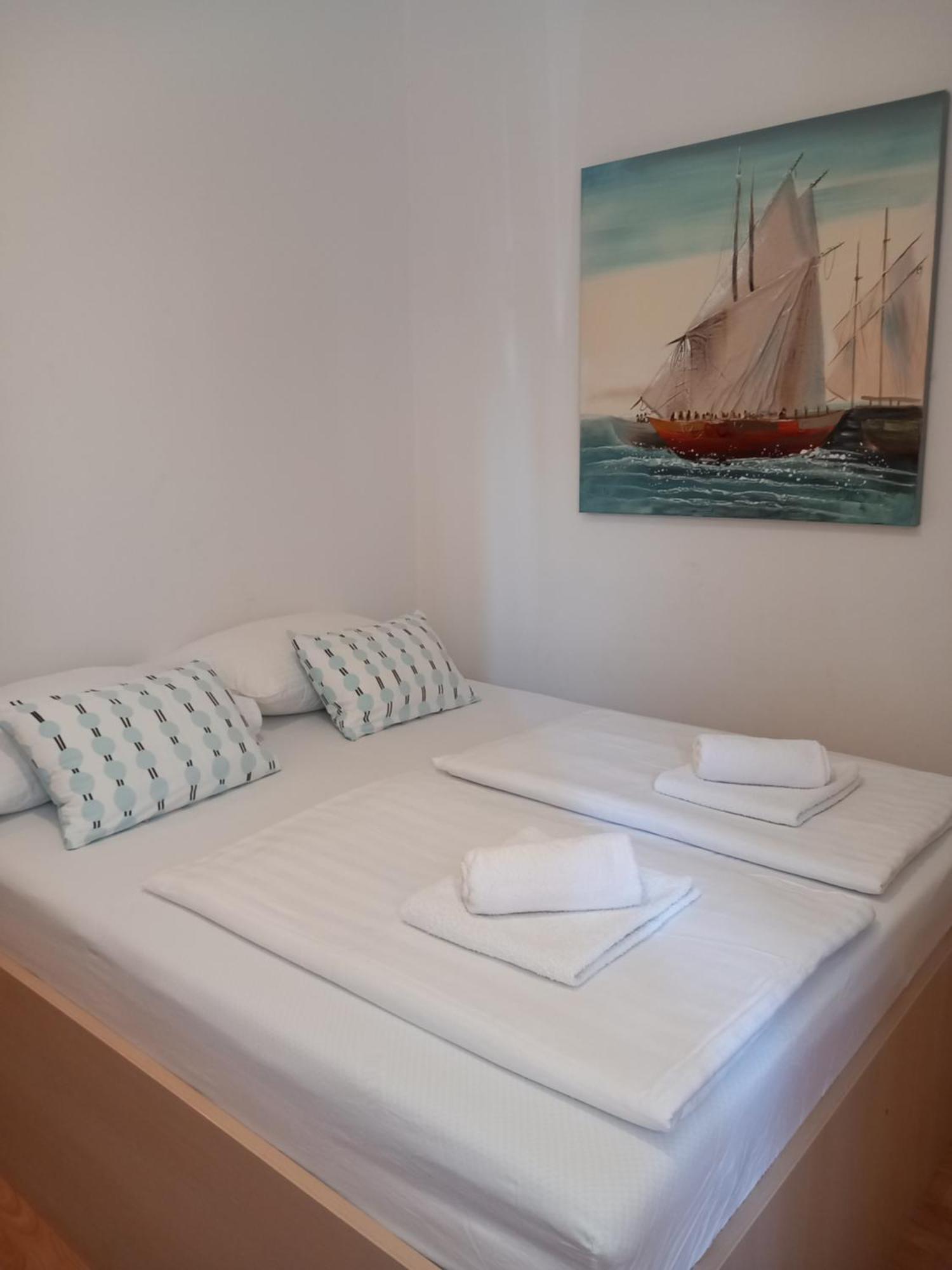 Josipa Apartment 比奥格勒·纳·莫鲁 外观 照片