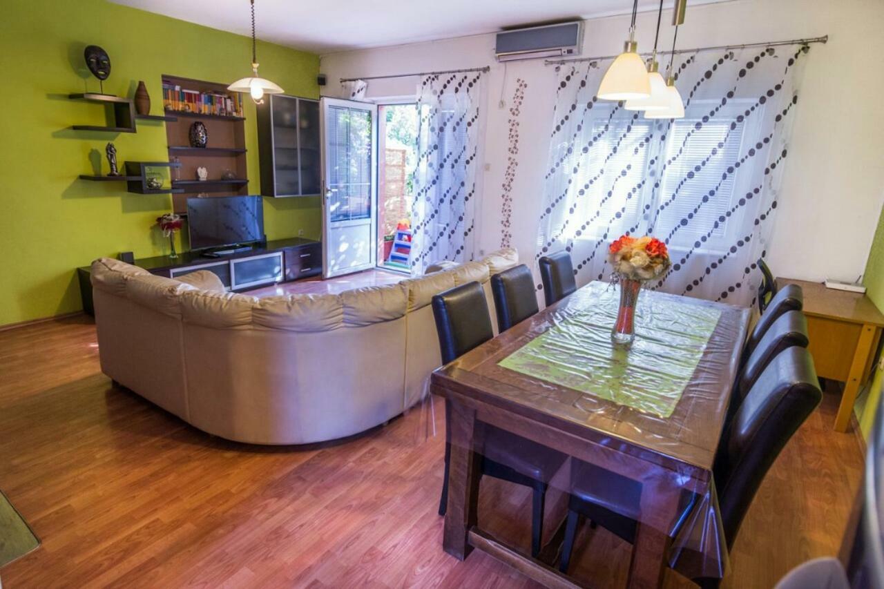 Josipa Apartment 比奥格勒·纳·莫鲁 外观 照片